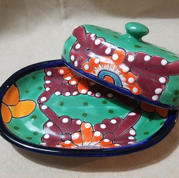 Mexican Pottery Butter Dish, 7.5" Hand Painted - Picture 4 of 4